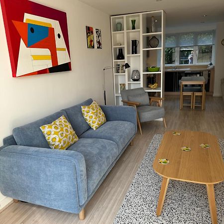The Apartment Boscawen Woods Труро Экстерьер фото